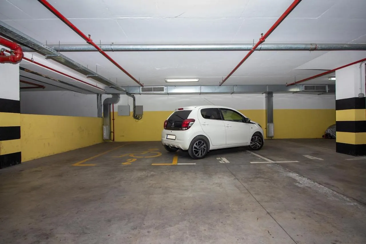 Apartamento Bura2 , With Private Parking In The Garage Split 0*,