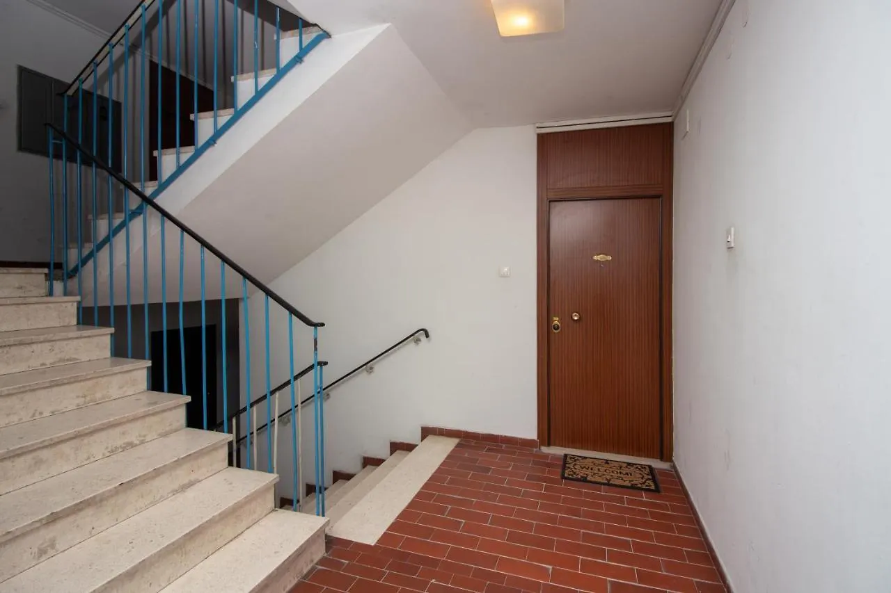 Apartamento Bura2 , With Private Parking In The Garage Split