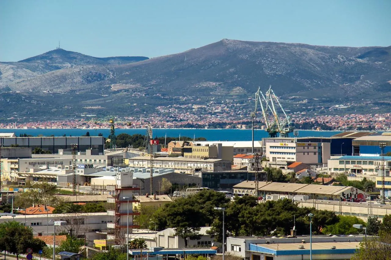 Apartamento Bura2 , With Private Parking In The Garage Split Croacia